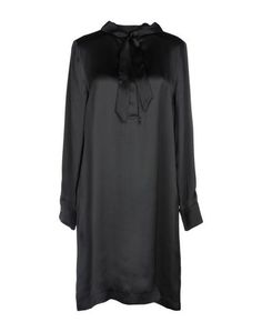 Короткое платье Aglini