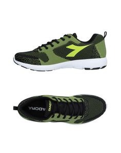 Низкие кеды и кроссовки Diadora