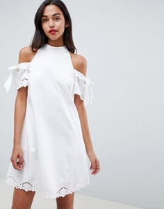 Платье с открытыми плечами и вышивкой Ted Baker - Белый