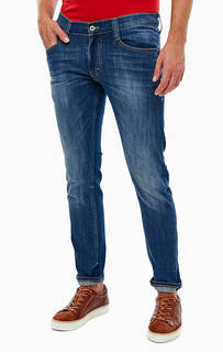 Зауженные синие джинсы с декоративными заломами Mustang