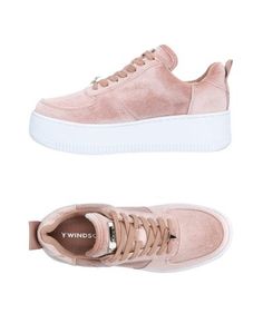 Низкие кеды и кроссовки Windsor Smith