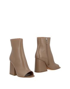 Полусапоги и высокие ботинки Maison Margiela