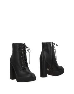Полусапоги и высокие ботинки Guess