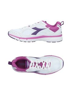 Низкие кеды и кроссовки Diadora