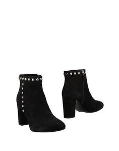 Полусапоги и высокие ботинки Guess