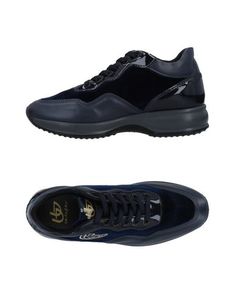 Низкие кеды и кроссовки BLU Byblos