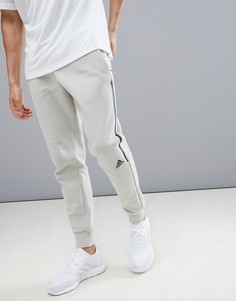 Бежевые брюки adidas ZNE Striker CW0140 - Бежевый