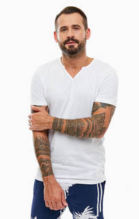 Однотонная хлопковая футболка с треугольным вырезом Tom Tailor Denim
