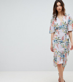 Платье миди с запахом, рукавами кимоно и цветочным принтом ASOS DESIGN Tall - Мульти