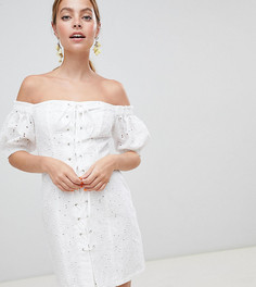 Платье мини с открытыми плечами, шнуровкой и вышивкой ришелье ASOS DESIGN Petite - Белый
