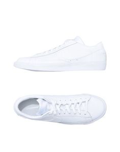Низкие кеды и кроссовки Nike