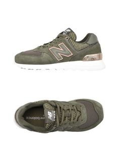 Низкие кеды и кроссовки New Balance