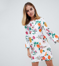 Платье с цветочным принтом ASOS DESIGN Petite - Мульти