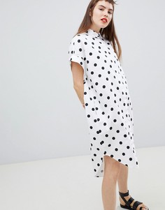 Платье-рубашка в горошек с короткими рукавами Monki - Белый