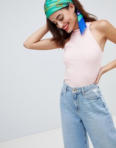 Кроп-топ халтер в рубчик River Island - Розовый