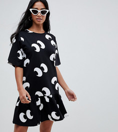 Свободное платье с принтом глаз ASOS DESIGN Petite - Мульти
