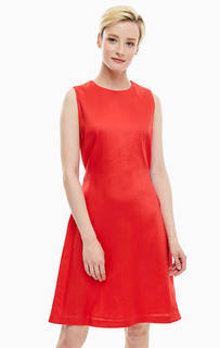 Красное платье с расклешенной юбкой United Colors of Benetton