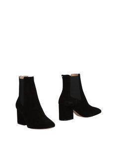 Полусапоги и высокие ботинки Salvatore Ferragamo