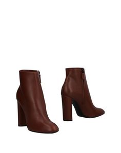 Полусапоги и высокие ботинки Casadei