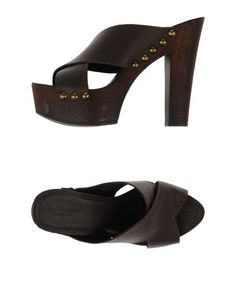 Мюлес и сабо Duca Dascalona