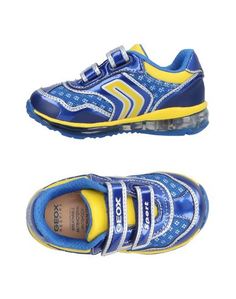 Низкие кеды и кроссовки Geox