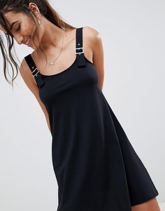 Свободный сарафан с ремешками и пряжками ASOS DESIGN - Черный
