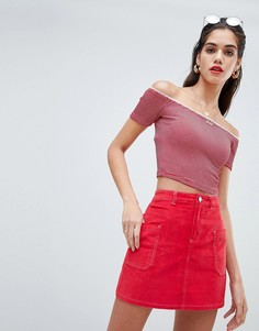 Вельветовая мини-юбка с контрастной строчкой Missguided - Красный