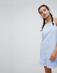 Платье в полоску с квадратным вырезом PrettyLittleThing - Синий