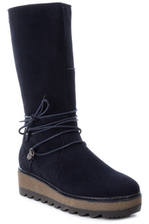 boots Carmela