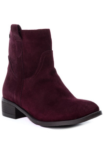 boot Carmela