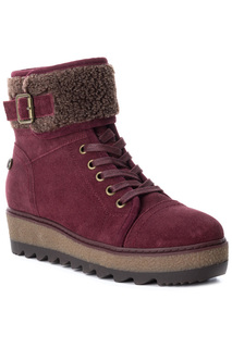 boot Carmela