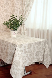 Скатерть 150x150 см "Грация" NATUREL