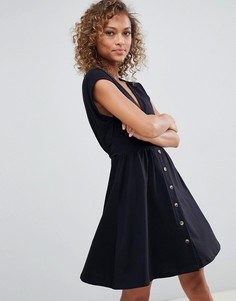 Платье мини с поясом и черепаховыми пуговицами ASOS DESIGN - Черный