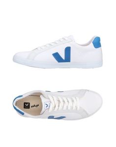 Низкие кеды и кроссовки Veja