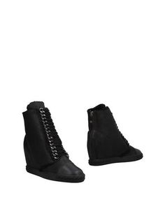 Полусапоги и высокие ботинки Casadei