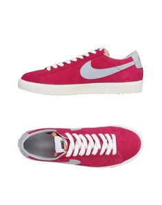Низкие кеды и кроссовки Nike