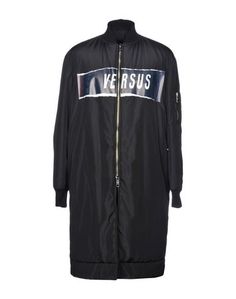 Пальто Versus Versace