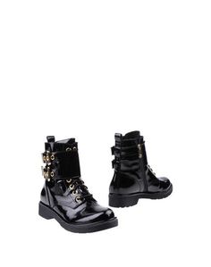 Полусапоги и высокие ботинки Guess