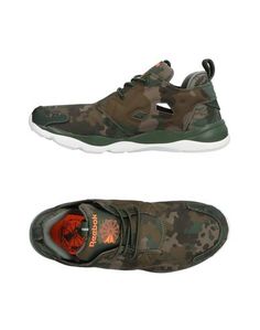 Низкие кеды и кроссовки Reebok