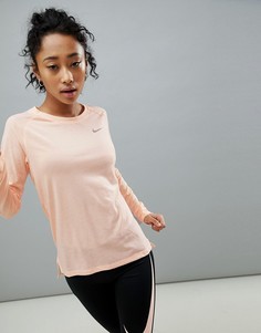 Розовый лонгслив Nike Running Breathe Tailwind - Розовый