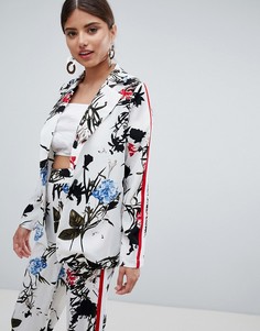 Пиджак с цветочным принтом и полосками на рукавах PrettyLittleThing - Белый