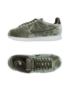 Низкие кеды и кроссовки Nike