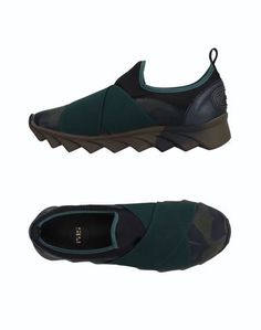 Низкие кеды и кроссовки RAS
