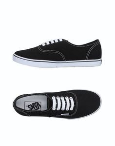 Низкие кеды и кроссовки Vans