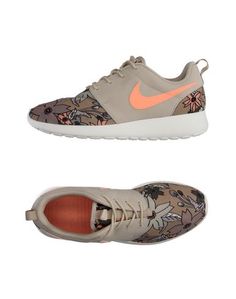 Низкие кеды и кроссовки Nike