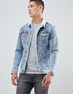 Синяя джинсовая куртка с воротником из искусственного меха Pull&amp;Bear - Синий Pull&Bear