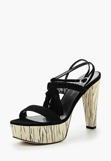 Босоножки Stuart Weitzman