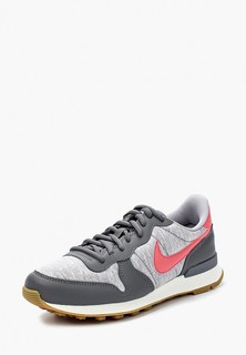 Кроссовки Nike