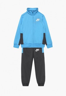 Костюм спортивный Nike