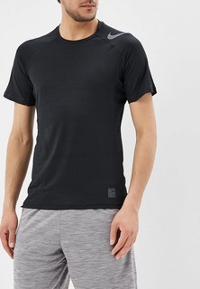 Футболка спортивная Nike